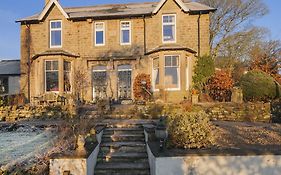 Brookside Villa B&b 4*